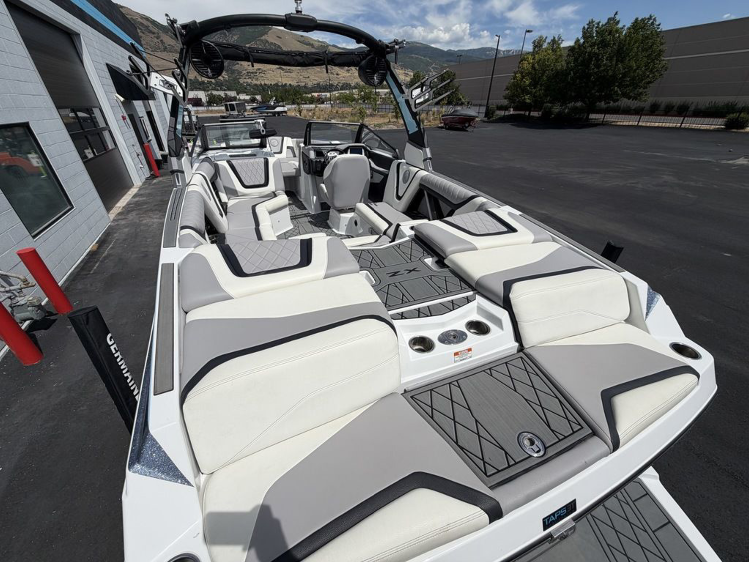 2021 Tige ZX Class 23 ZX