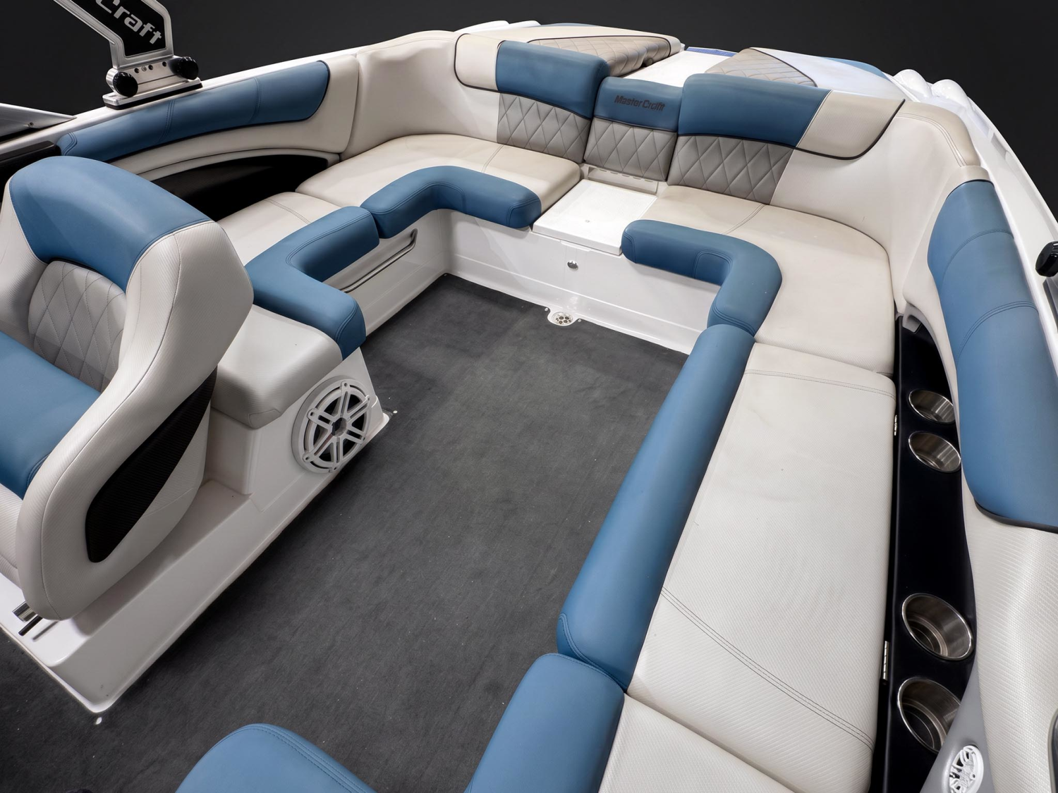 2011 Mastercraft boats X45