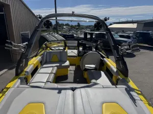 2017-malibu-wakesetter-vlx-140376-image11