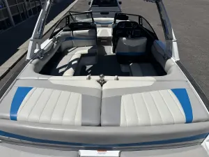 2012-malibu-wakesetter-22-mxz-140382-image11