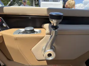 2025-mastercraft-x24-140390-image6.webp