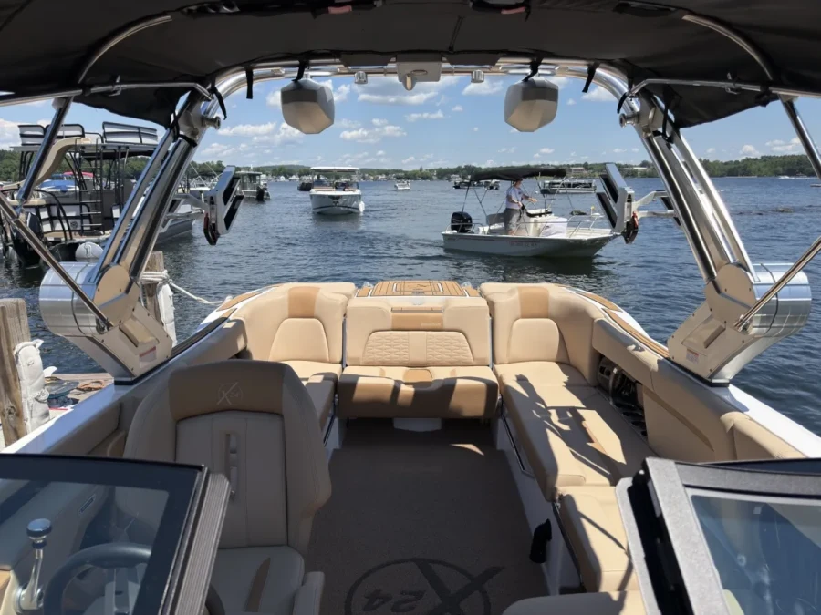2025-mastercraft-x24-140390-image8.webp
