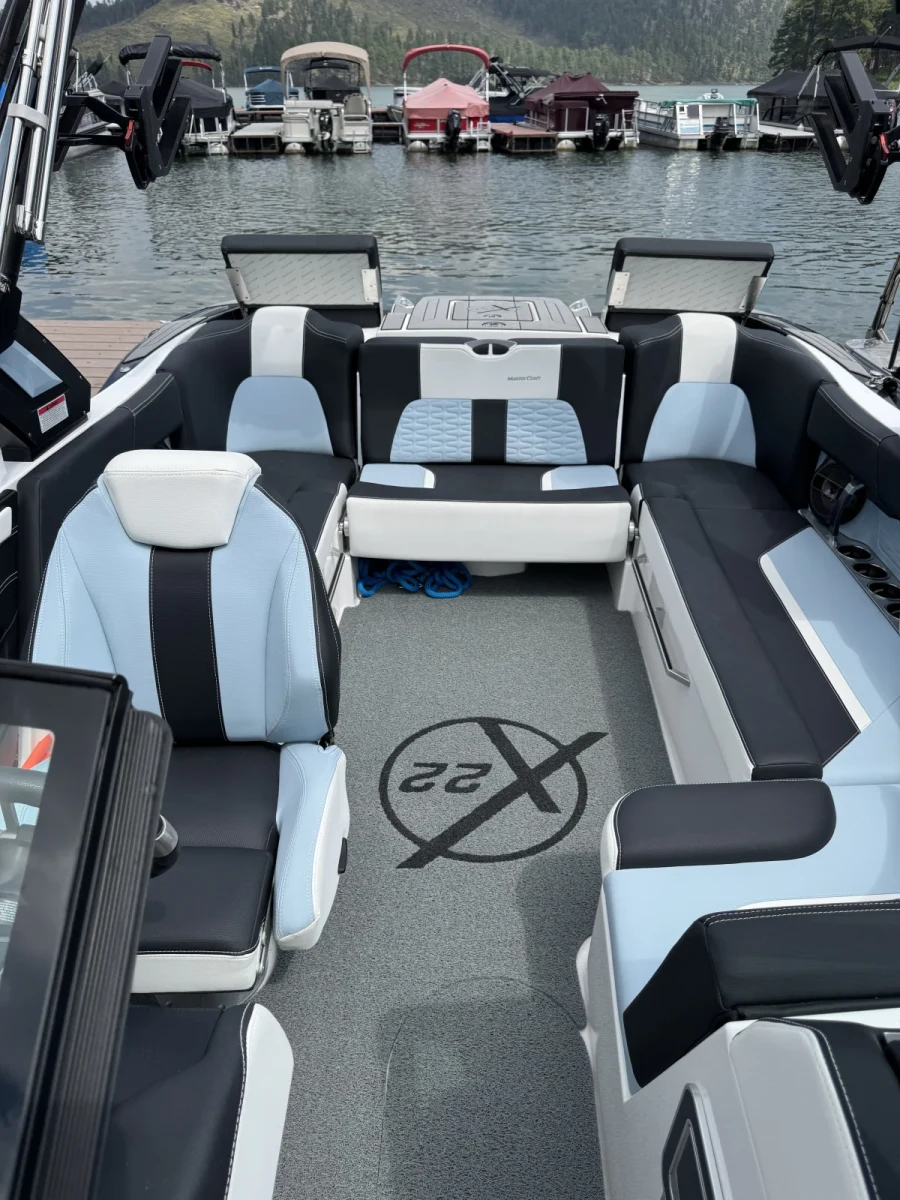 2022-mastercraft-x22-140392-image3.webp