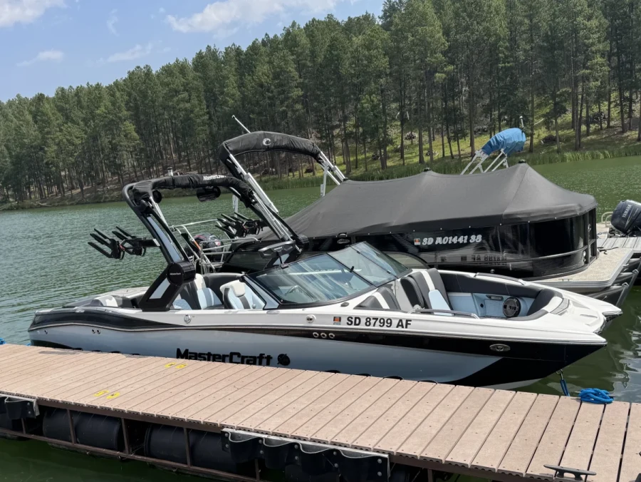 2022-mastercraft-x22-140392-image6.webp