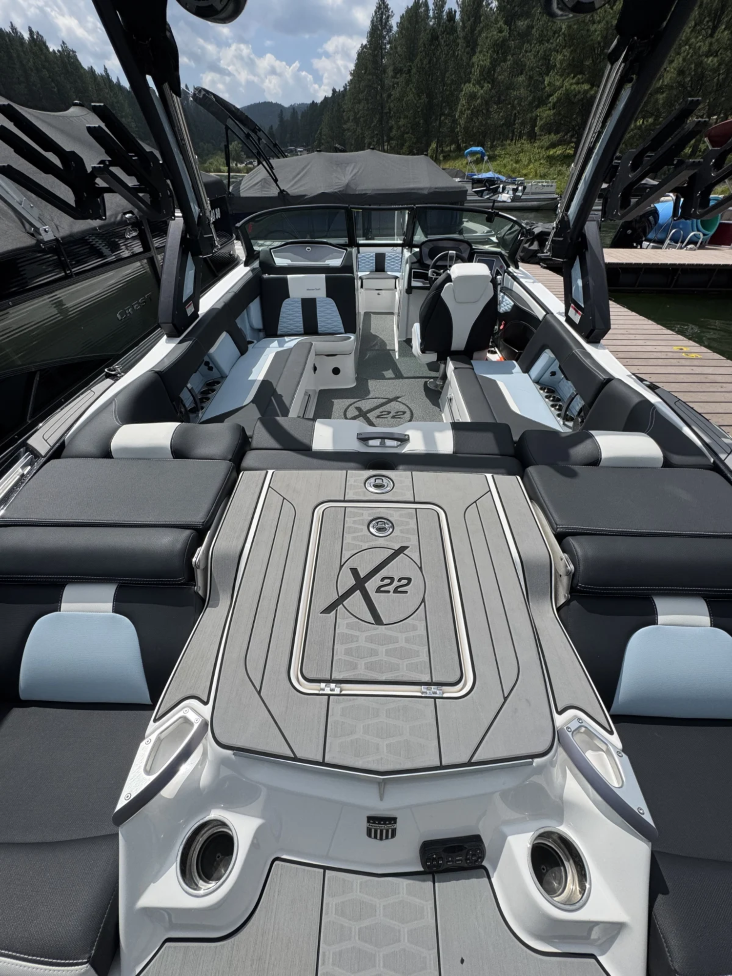 2022 Mastercraft X-22