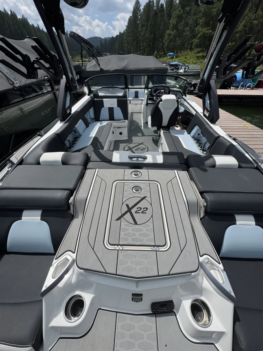 2022-mastercraft-x22-140392-image7.webp