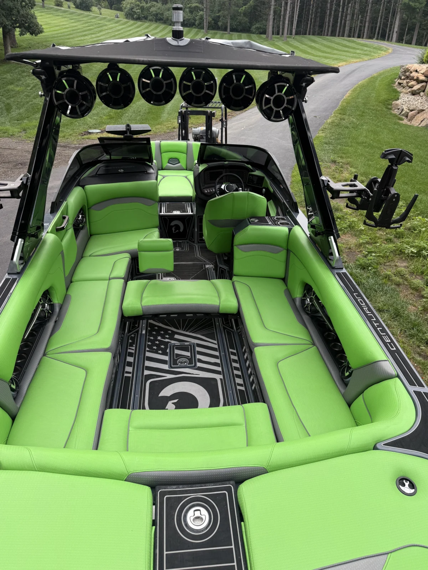 2020 Centurion Boats Ri257   Huge stereo