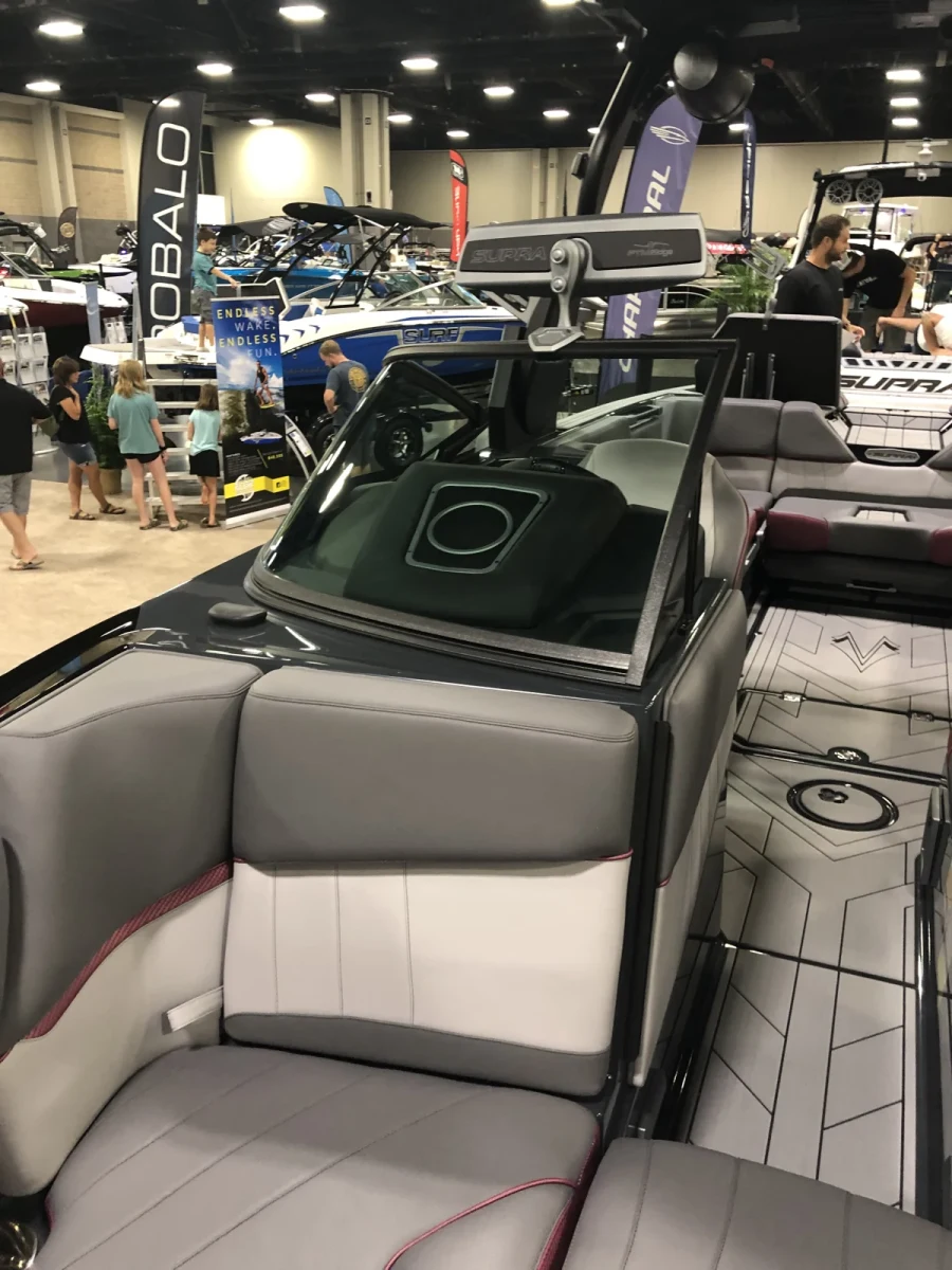 2019-supra-se-140404-image10.webp