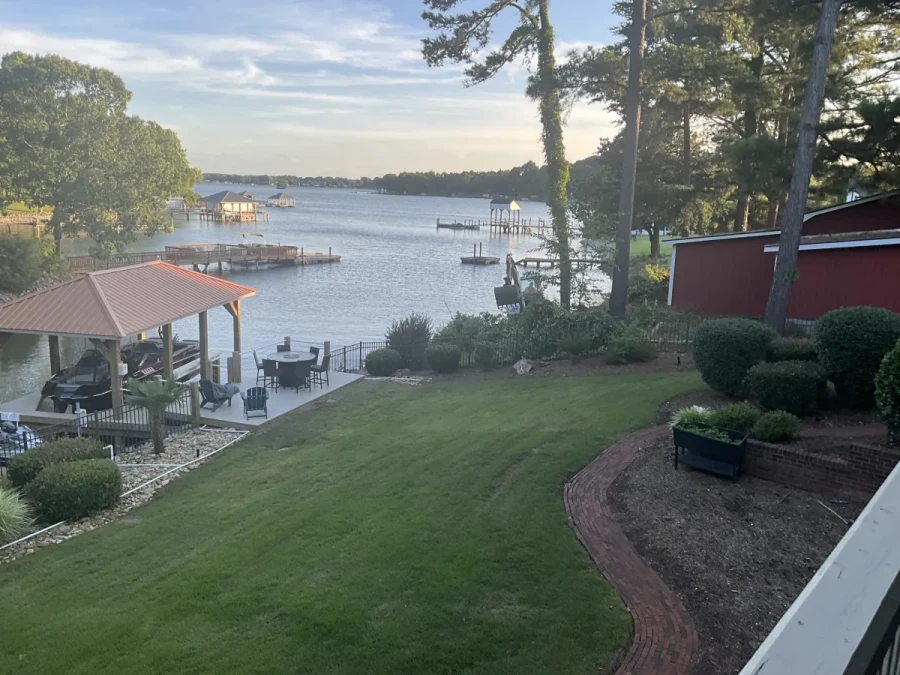 2019-supra-se-140404-image19.webp