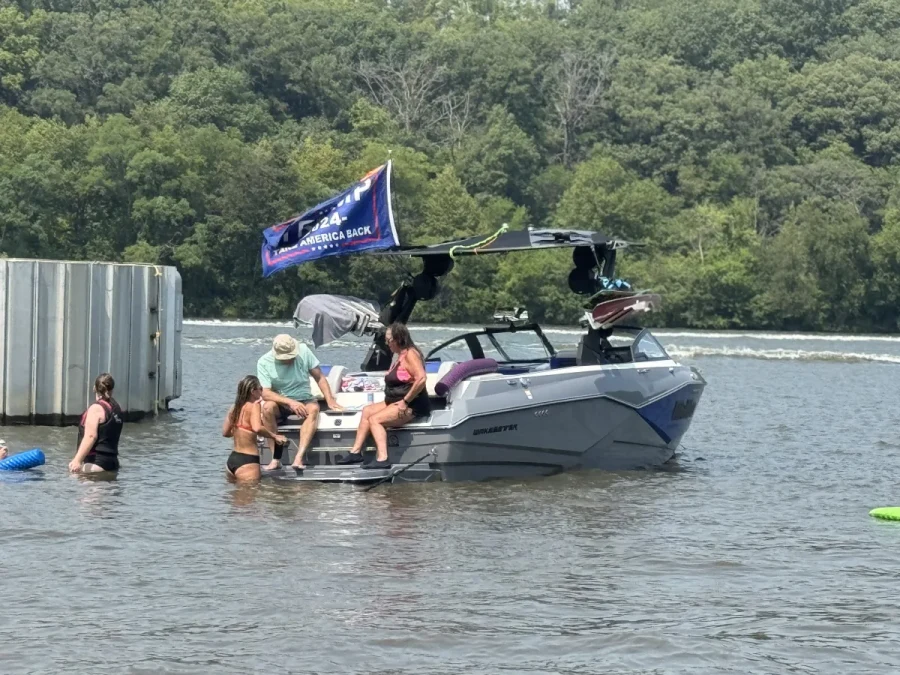 2023-malibu-wakesetter-25-lsv-140435-image11.webp