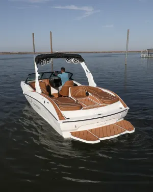 2027-mb-sports-b52-23-alpha-140445-image6.webp