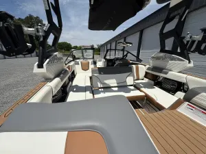 2019-nautique-g23-140466-image6.webp