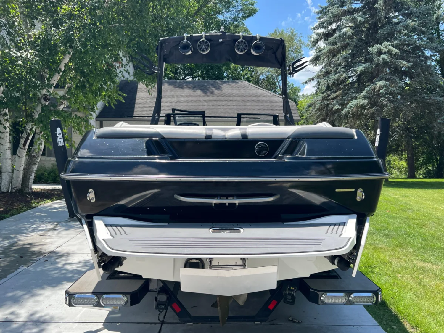 2016 Axis Boats T23