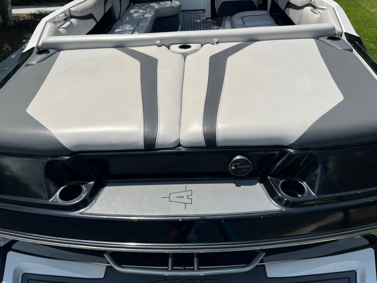 2016 Axis Boats T23