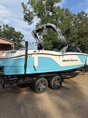 2019-mastercraft-nxt22-140482-image6.webp