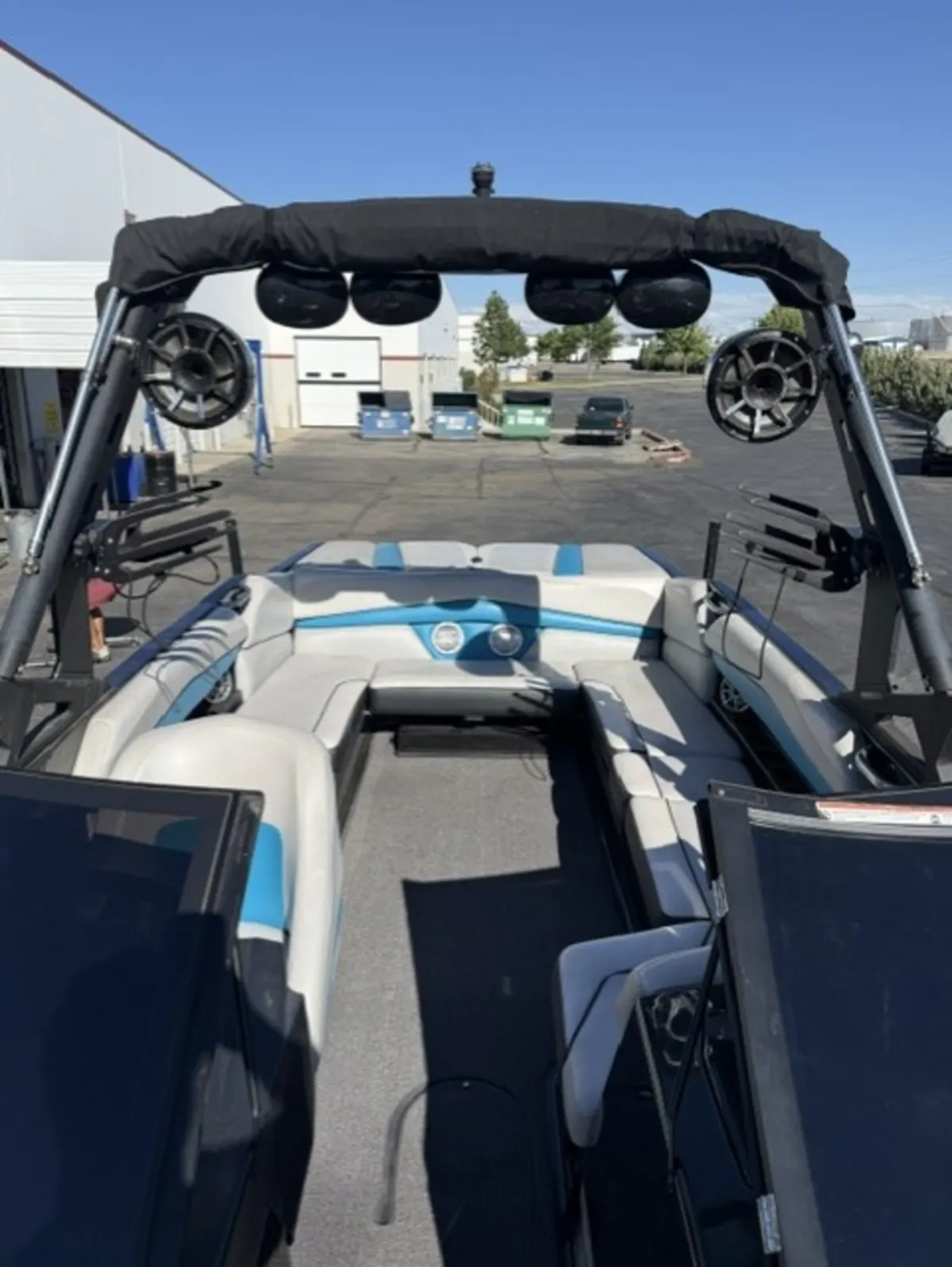 2018 Axis A24