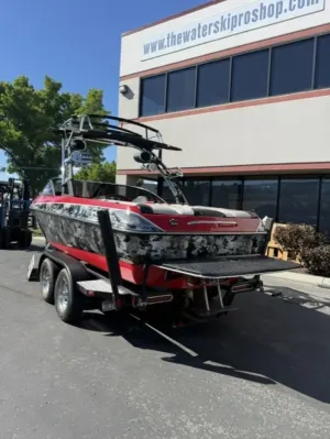 2005-malibu-wakesetter-vlx-140490-image6.webp