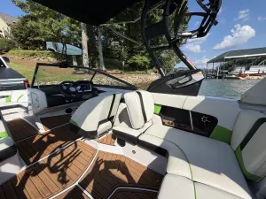 2015-nautique-super-air-nautique-210-140494-image2.webp