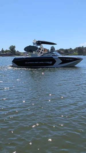 2018-nautique-g21-140497-image0.webp