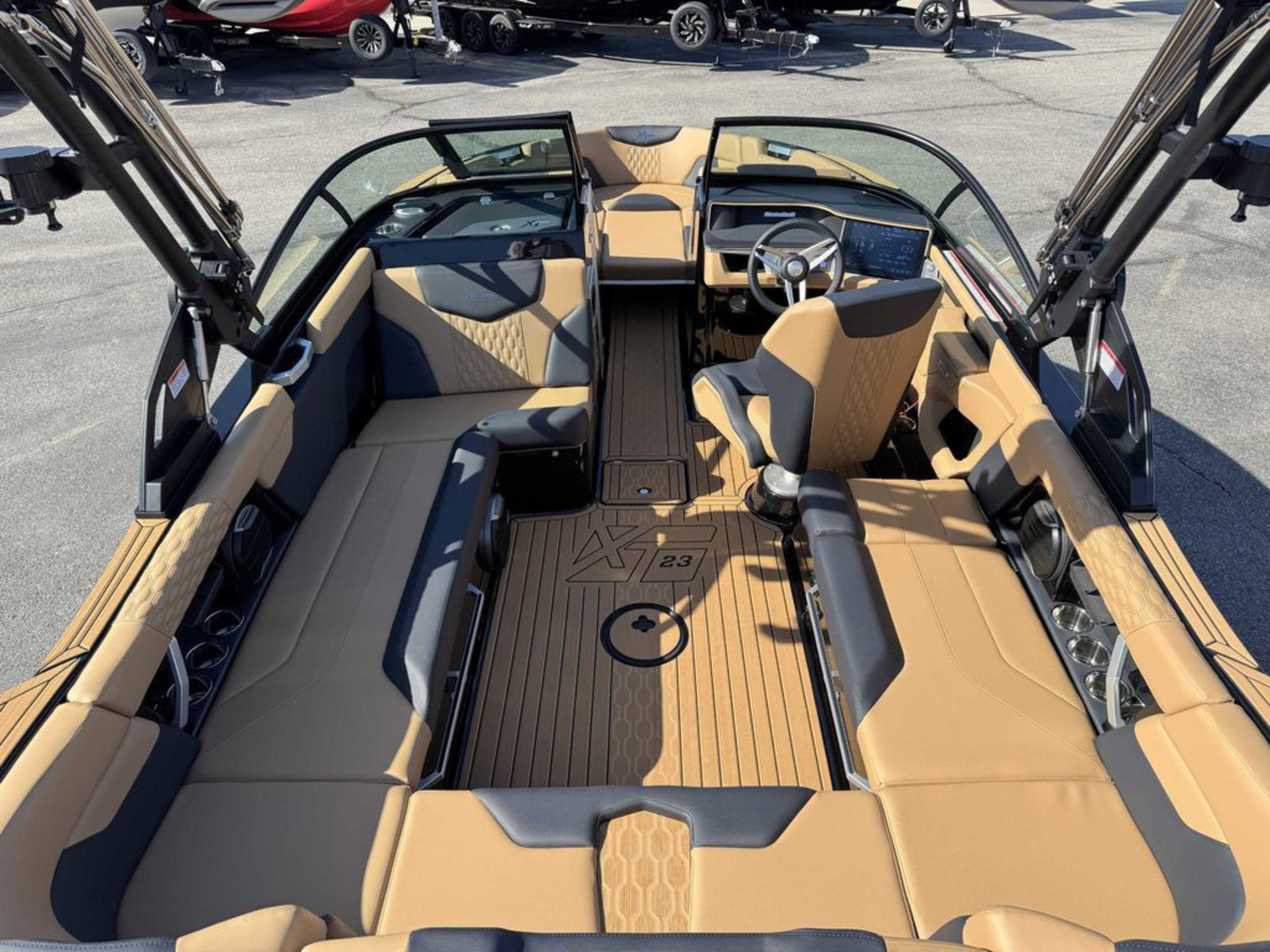 2026 Mastercraft XT23
