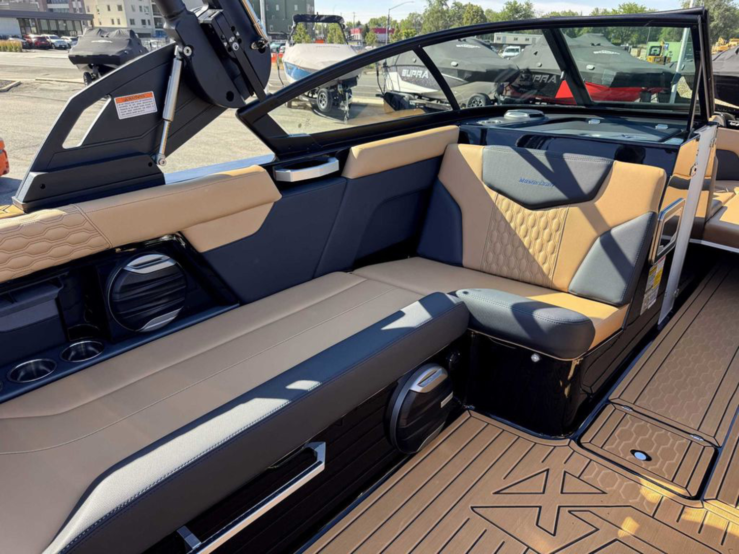 2026 Mastercraft XT23