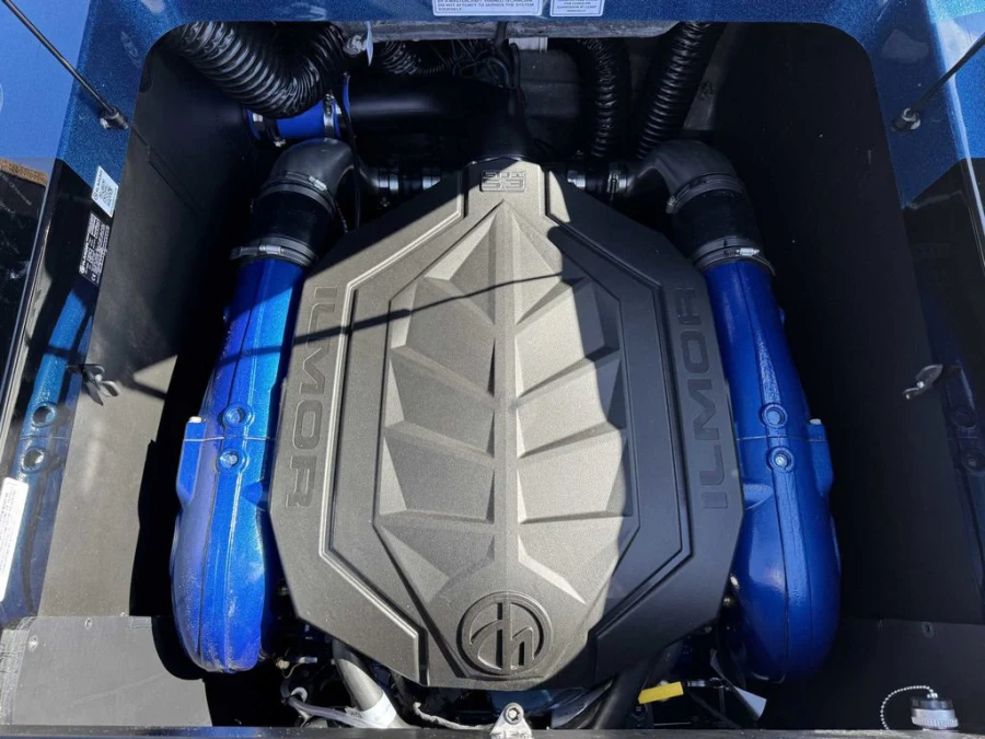 2026-mastercraft-xt23-140377-image15
