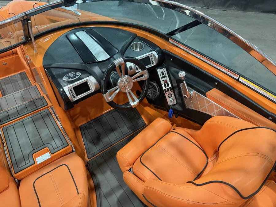 2013-mastercraft-x-star-140572-image10