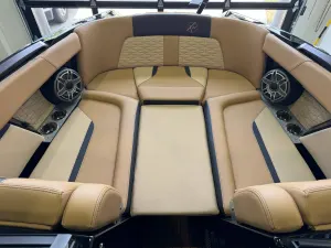2025-mastercraft-x24-140577-image19