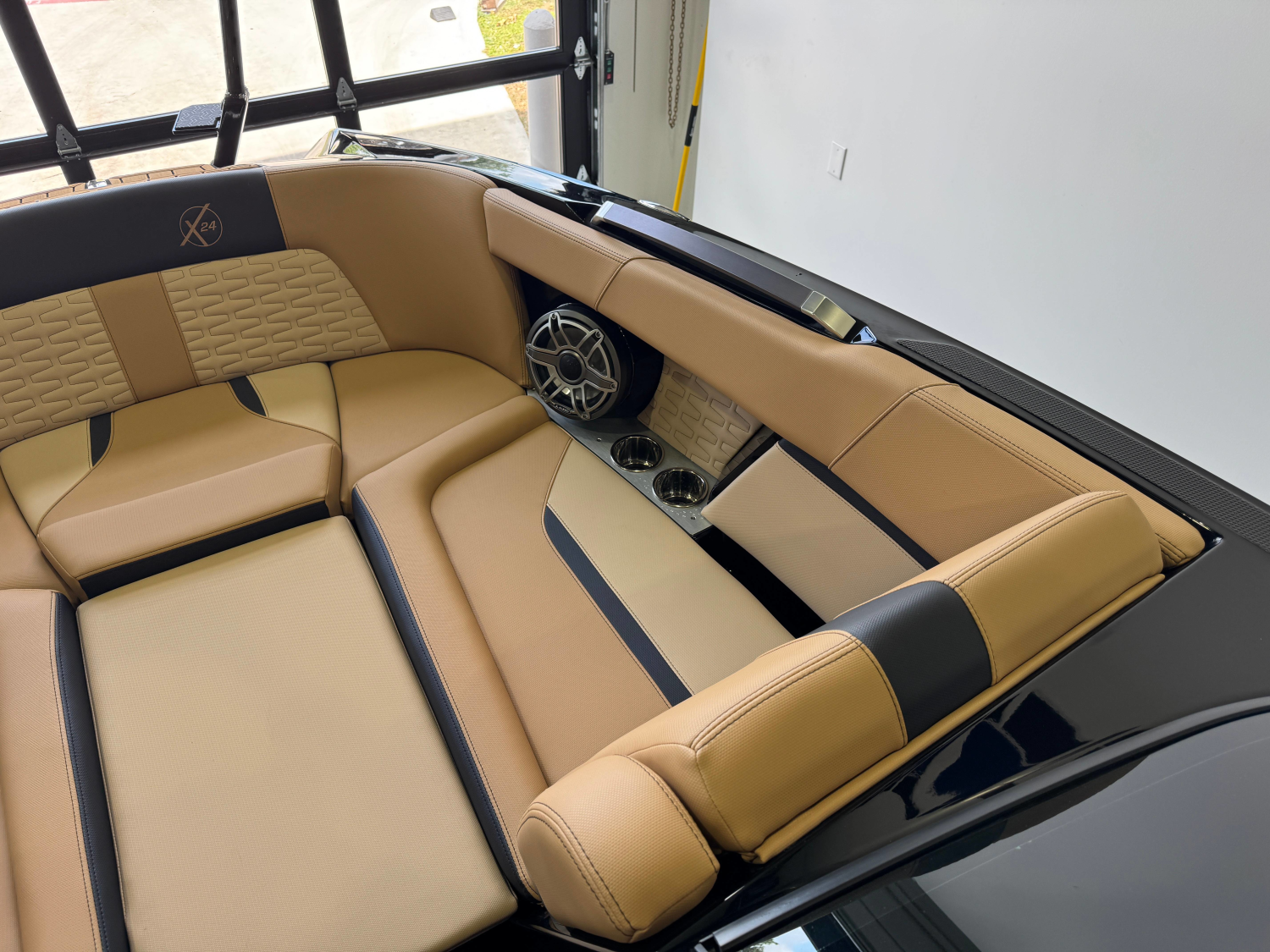 2025 MasterCraft X24