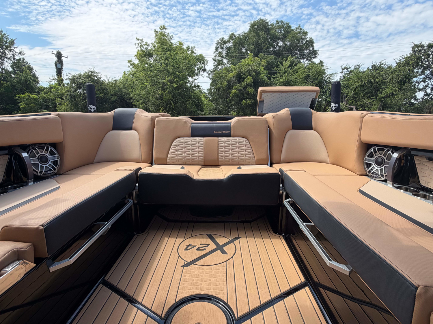2025 MasterCraft X24