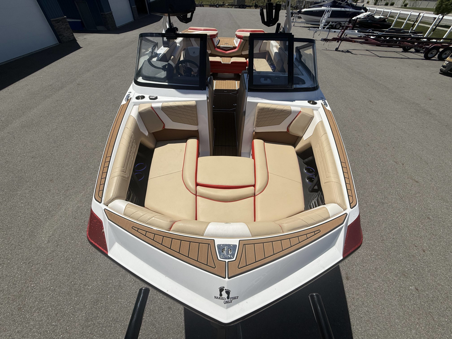 2021 Nautique G23