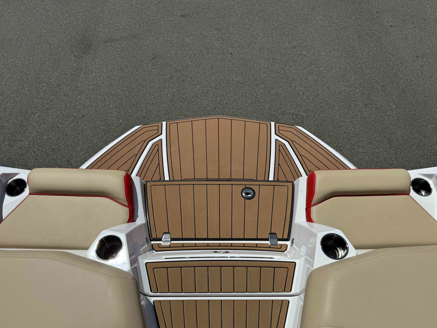 2021 Nautique G23