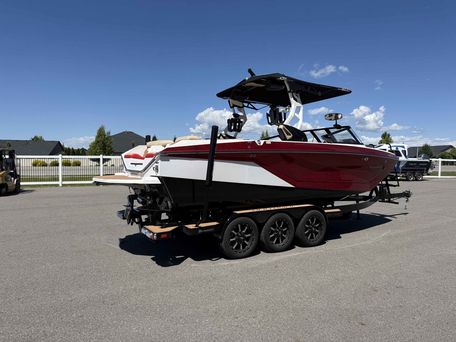 2021 Nautique G23