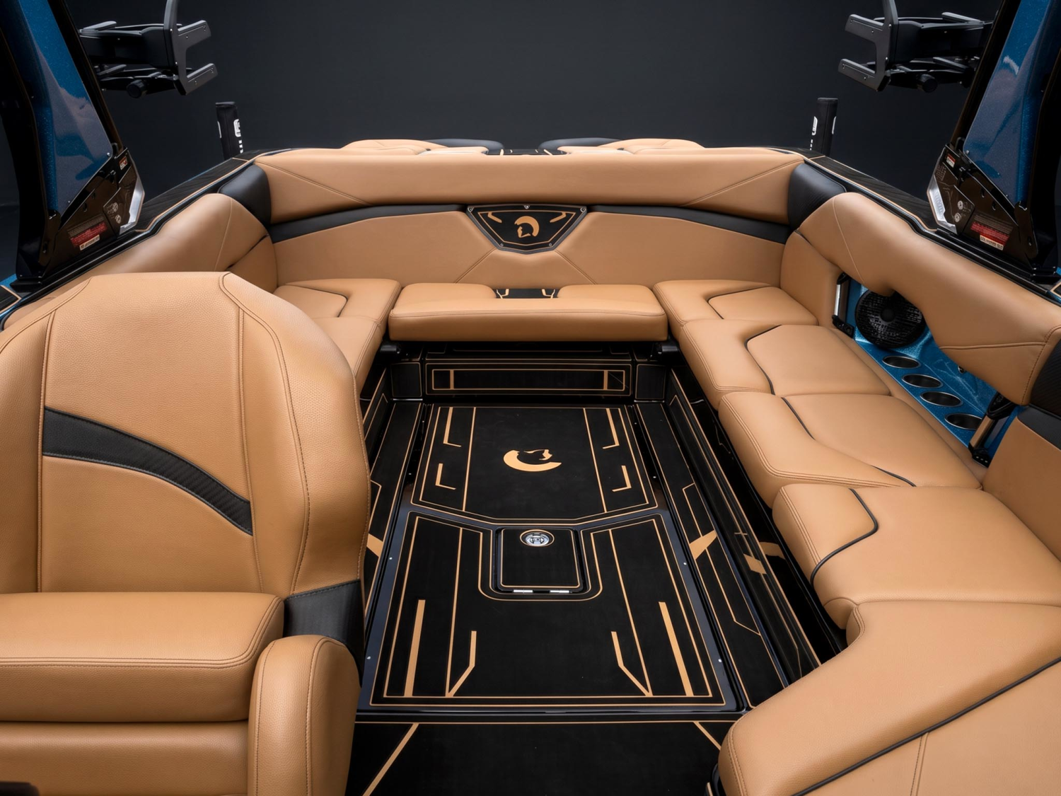 2026 Centurion Boats Nv243