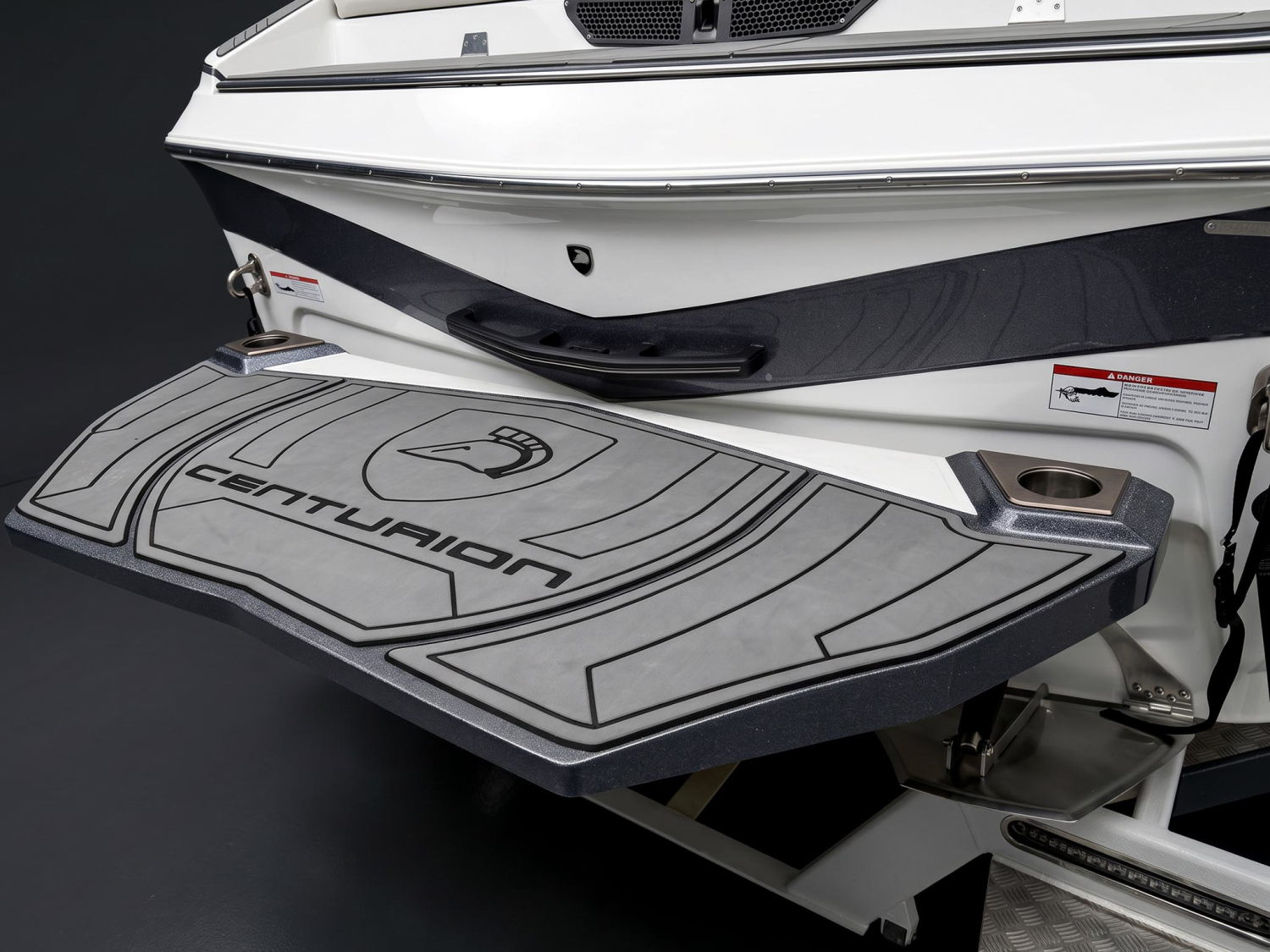 2018 Centurion boats Ri257