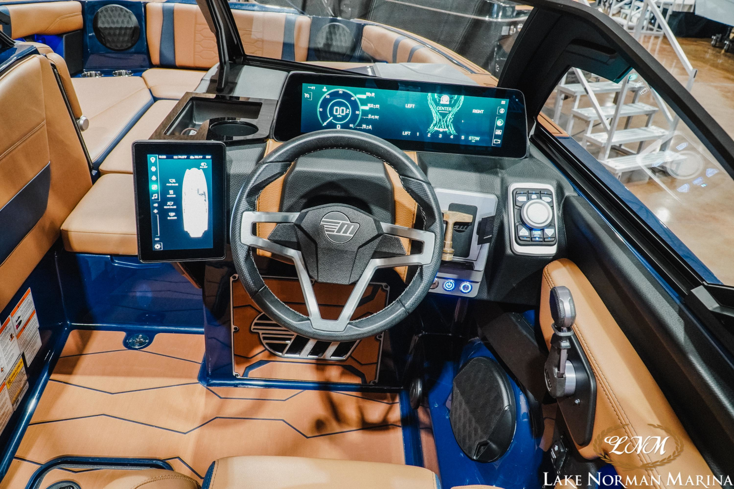 2025 Malibu 23 MXZ