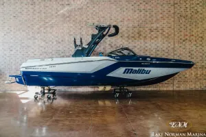 2025-malibu--wakesetter-23-mxz-140587-image1