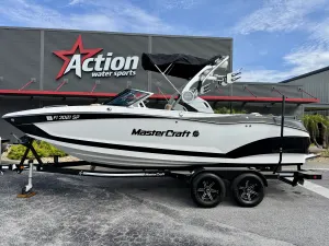 2020-mastercraft-x22-140588-image1