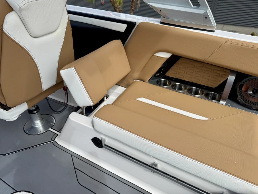 2020-mastercraft-x22-140588-image23