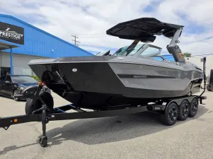 2027-mastercraft-x23-140602-image2