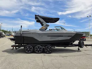 2027-mastercraft-x23-140602-image4