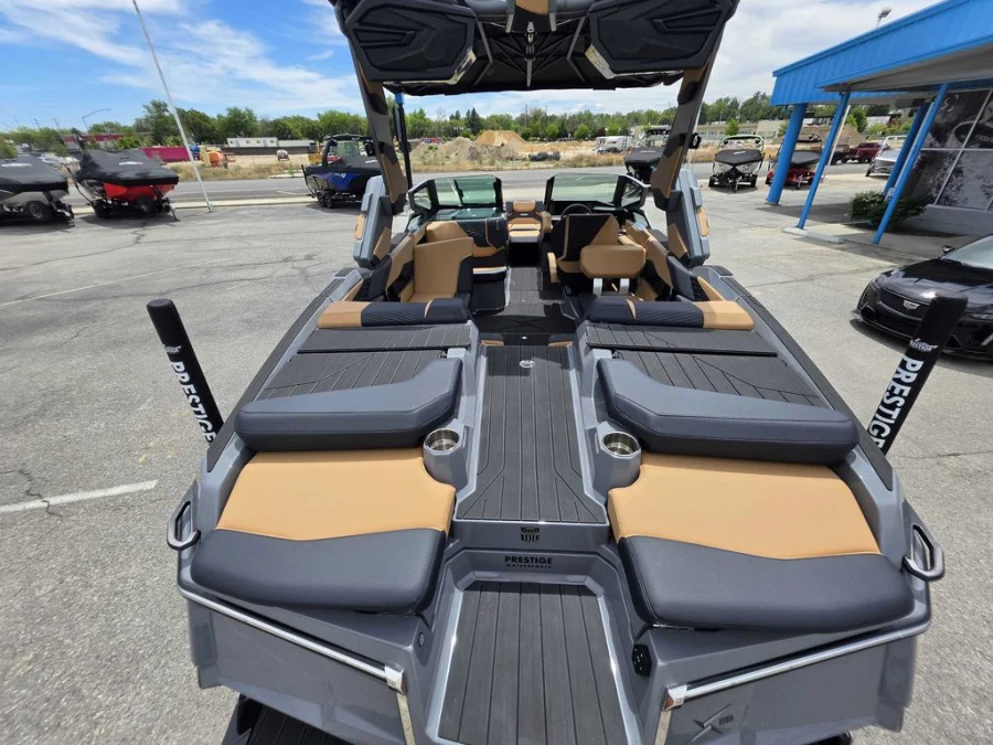 2027-mastercraft-x23-140602-image9