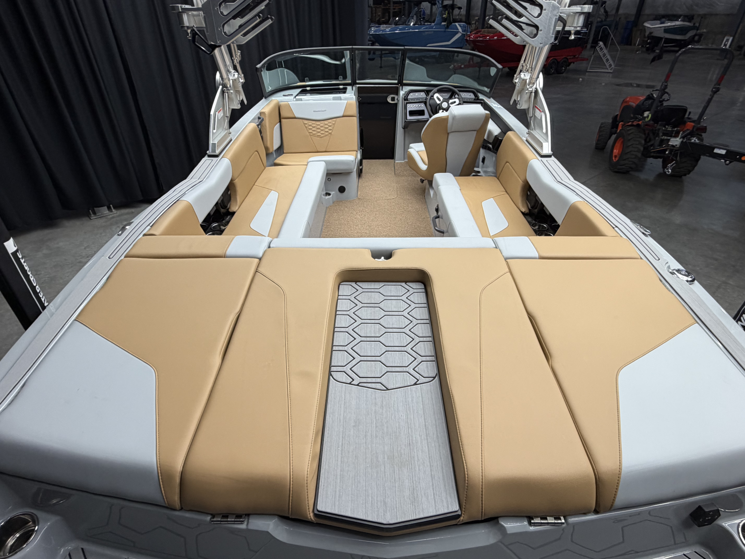 2026 MasterCraft NXT23