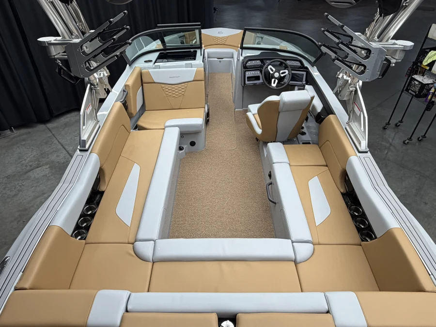 2026-mastercraft-nxt23-140606-image6