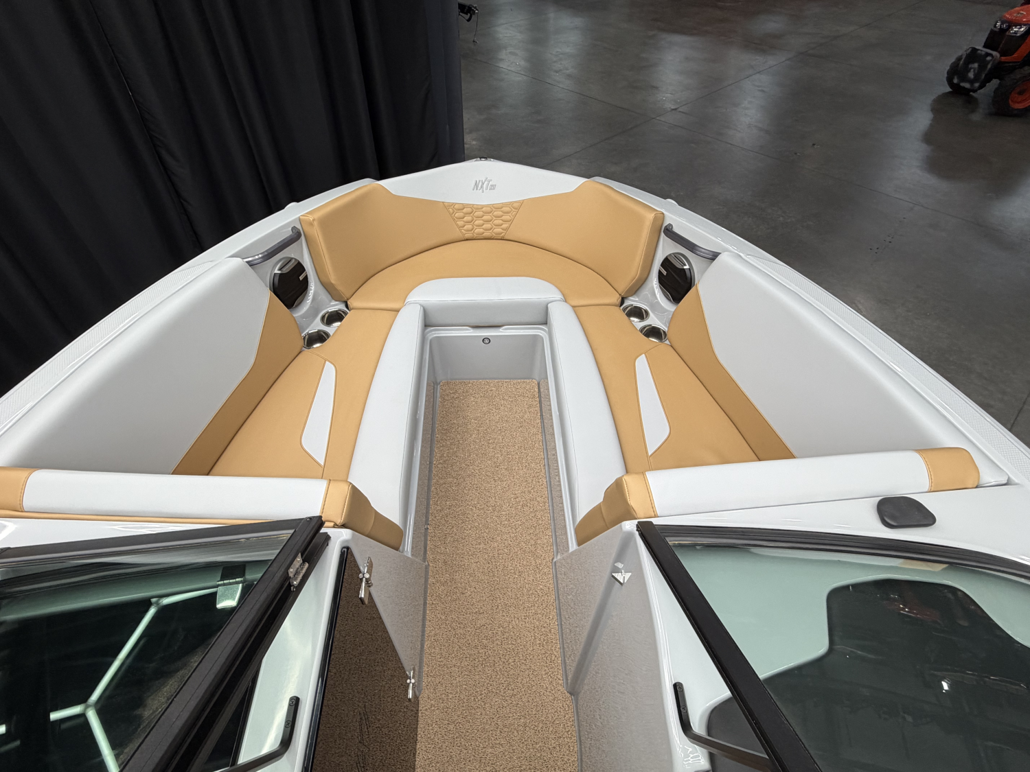 2026 MasterCraft NXT23