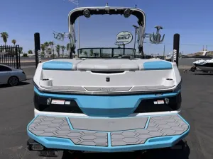 2021-mastercraft-nxt24-140612-image7