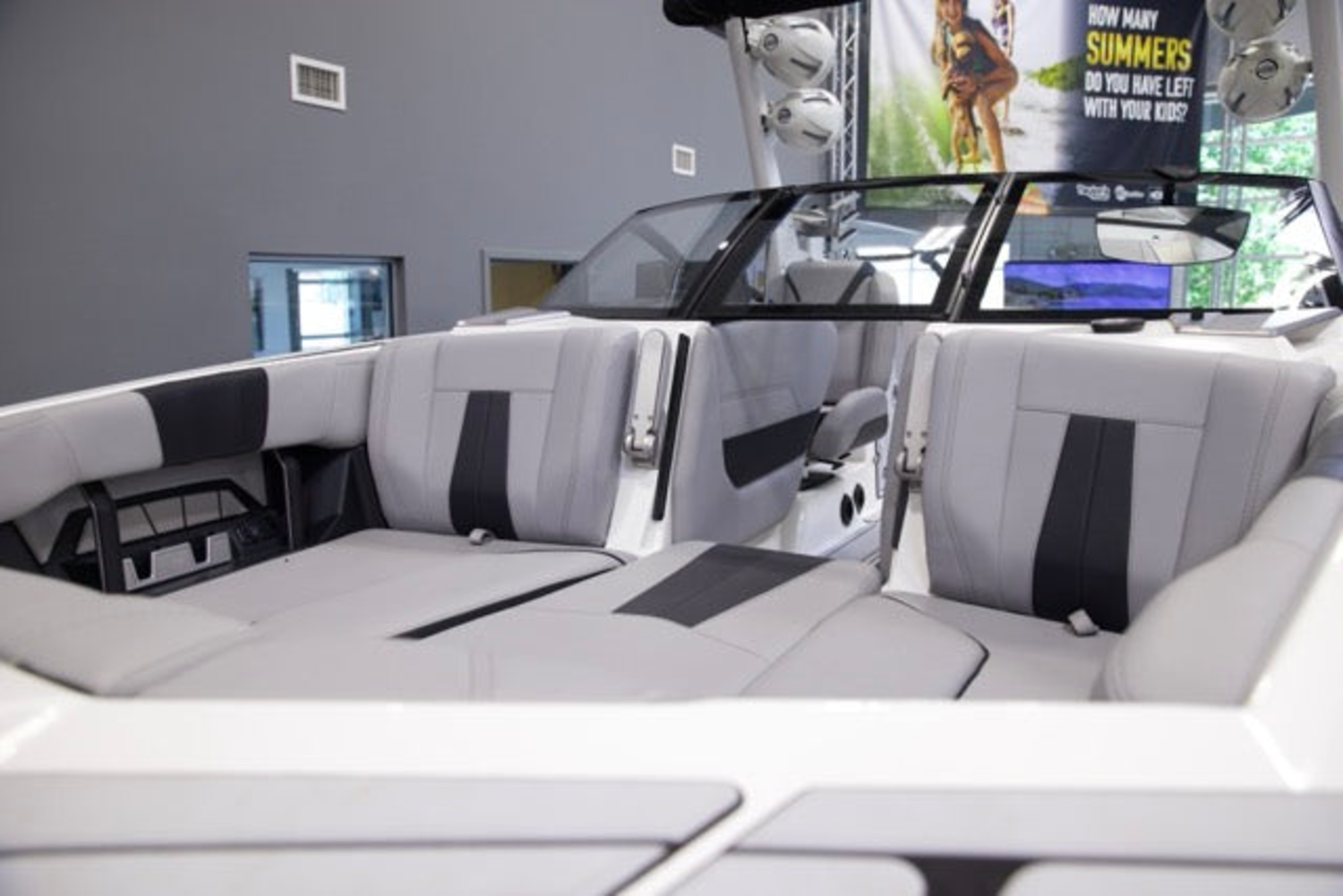 2022 Malibu Boats 24 MXZ
