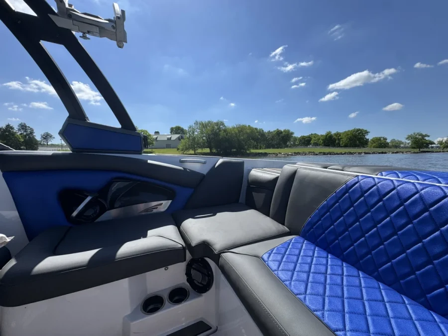 2019-tige-r22-86968-image6.webp