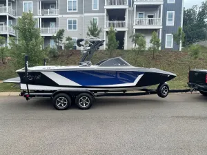 2019-tige-r22-86968-image9.webp