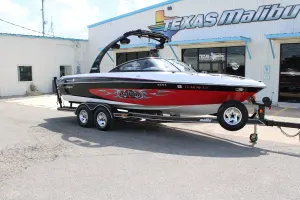 2005-malibu-wakesetter-vlx-140634-image1.webp